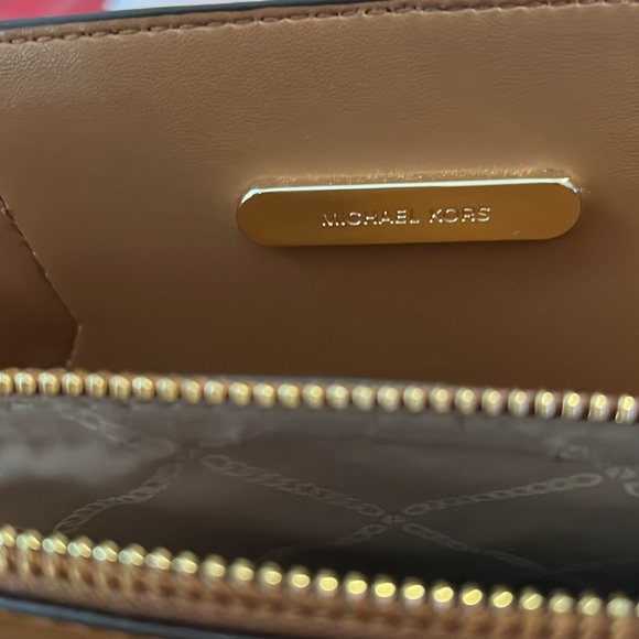 Authentic Michael Kors Bag - Picture 11 of 12